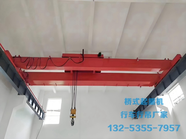 <b>福建三明行車行吊廠家20噸雙梁起重機(jī)工</b>